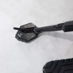 Extension de patin de béquille SW Motech Yamaha Tracer 9 (2020+) image 1