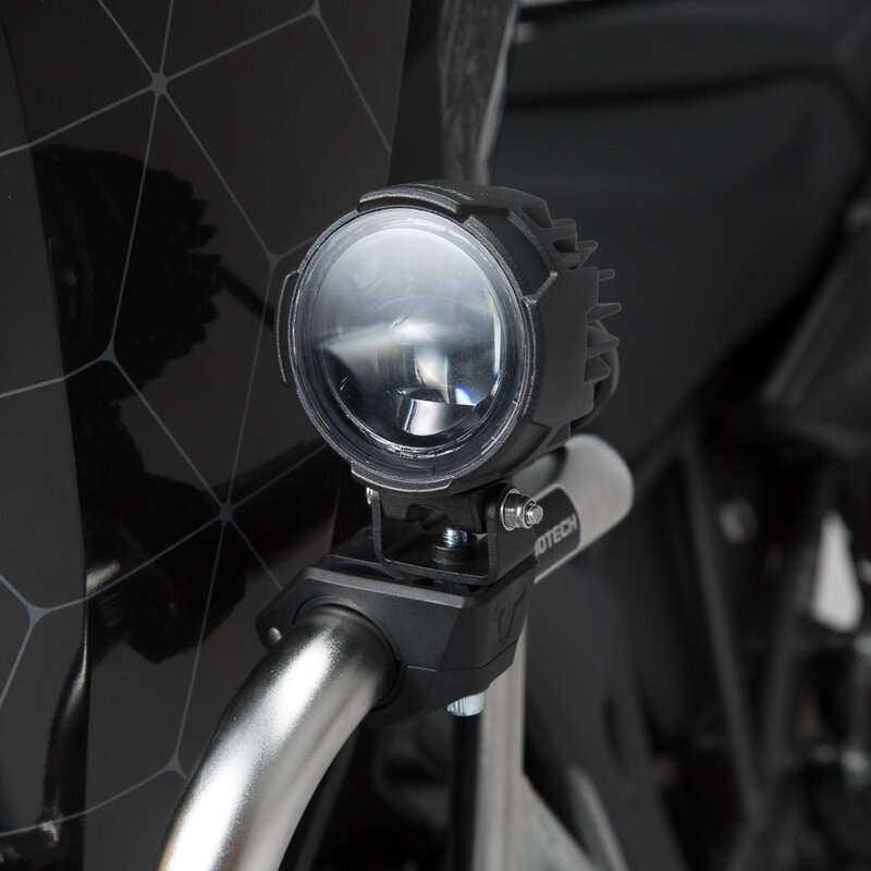 EVO SW Motech fog lamp mounts