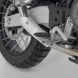 EVO SW Motech Yamaha Tenere 700 footrest - silver picture 5
