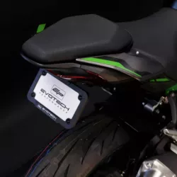 Evotech Performance plate bracket dynamic Kawasaki Z900 (2025+) picture 2