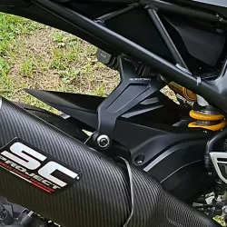 Exhaust hanger Evotech Performance Honda CB 1000 Hornet (2025+)